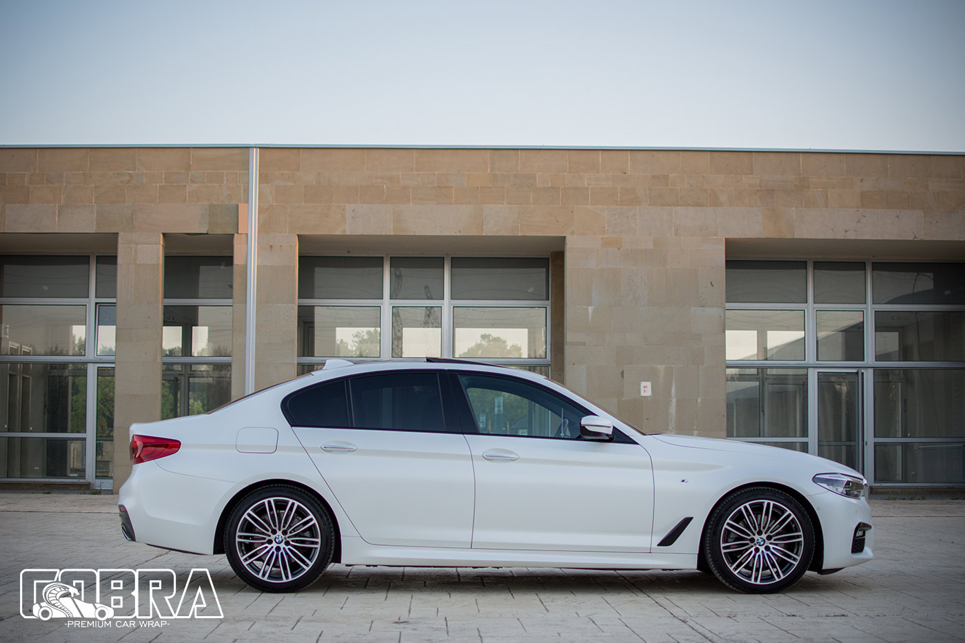 Bmw g30 white