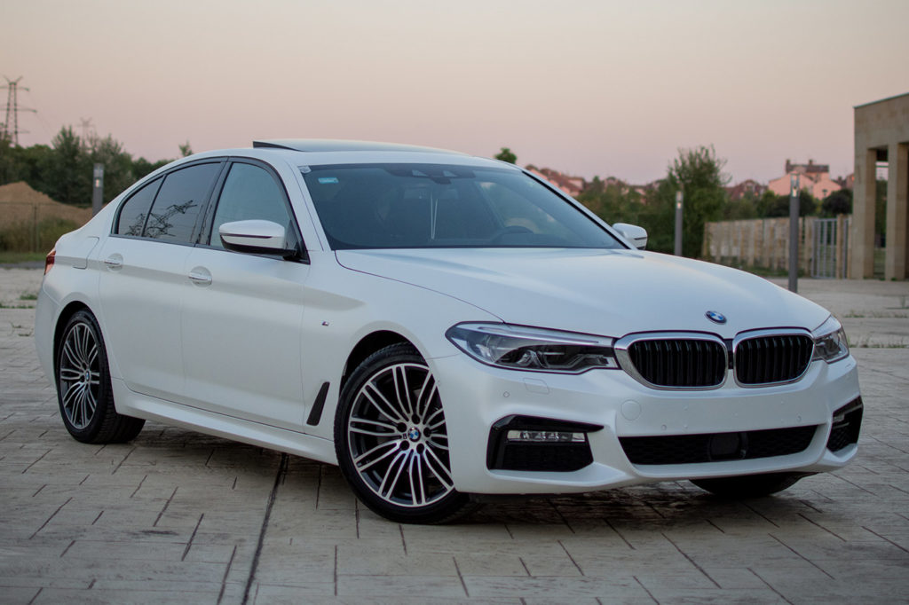 Bmw g30 white